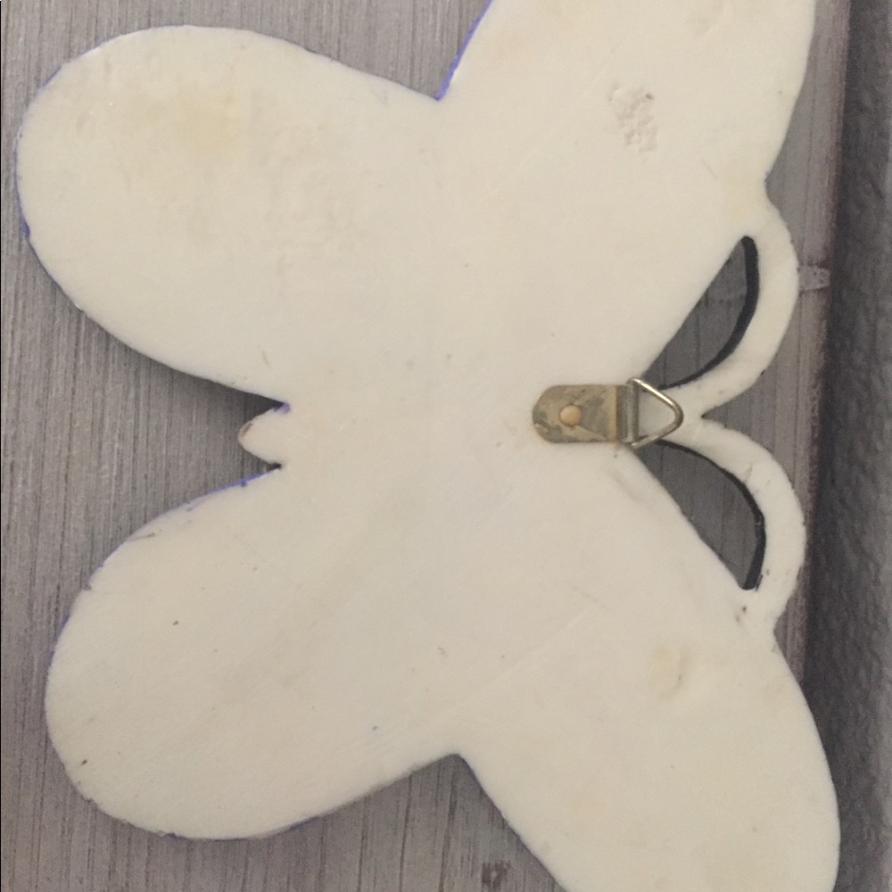 Butterfly wall decor - Picture 2 of 2